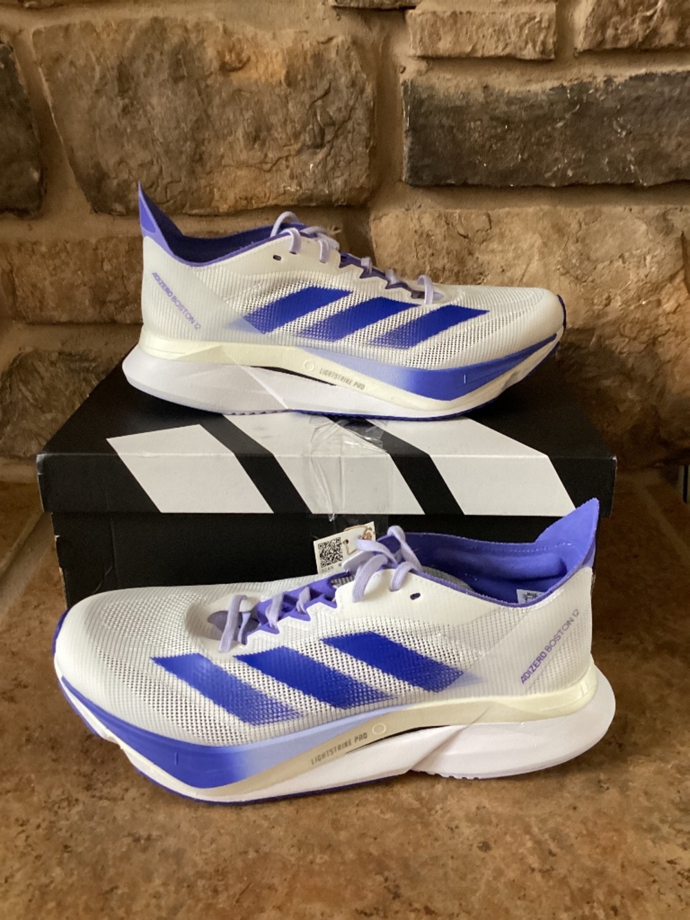 Adidas Adizero Boston Women 8 Cloud White Lucid Blue Cobalt Blue JI4479 NIB - Picture 1 of 9